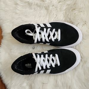 Adidas Classic skate shoes